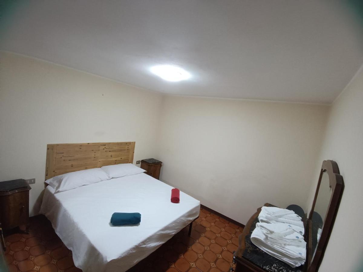 Apartamento I Tre Moschettoni Valbrona Exterior foto